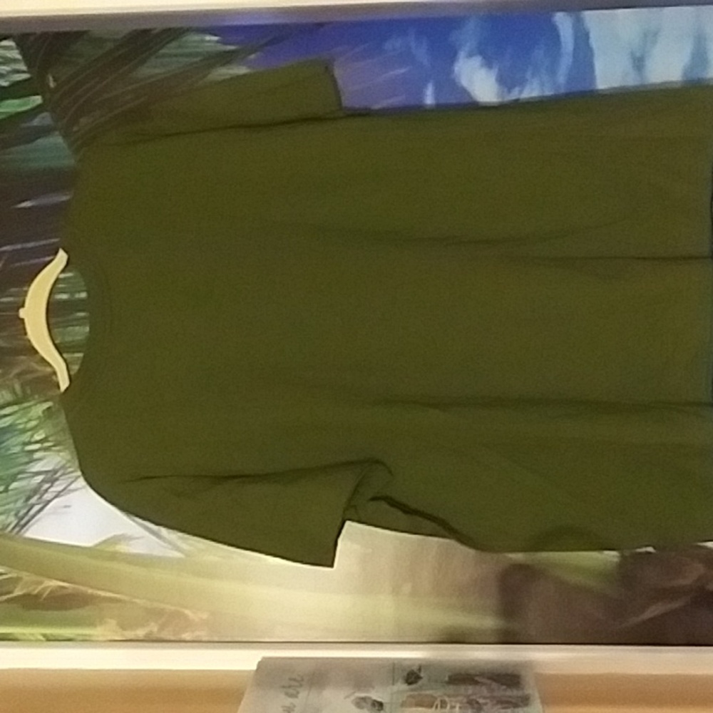 Target tee - Picture 4 of 10